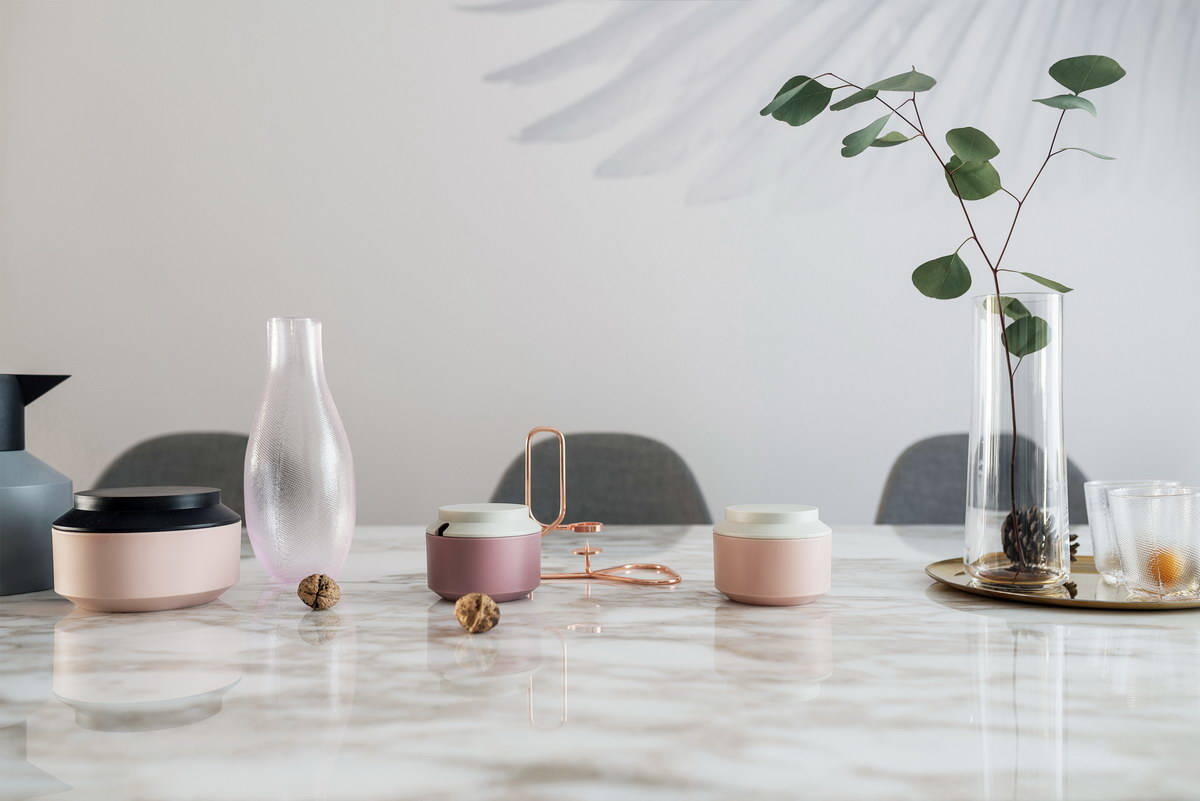 時(shí)光(guāng)的(de)另一(yī)面(圖2)